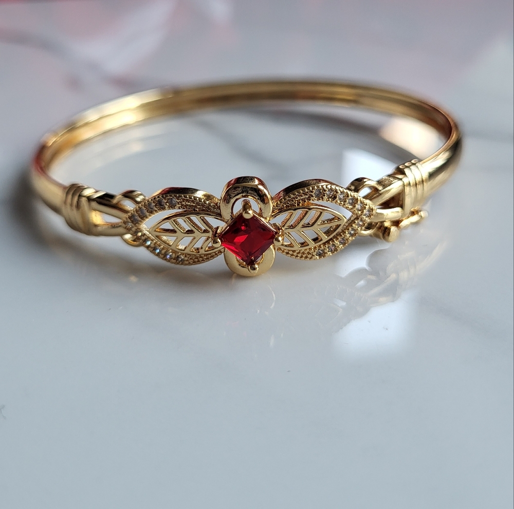18K Gold Plated Bracelet With Red Cubic Stone Leaf Flower Design Jewelry